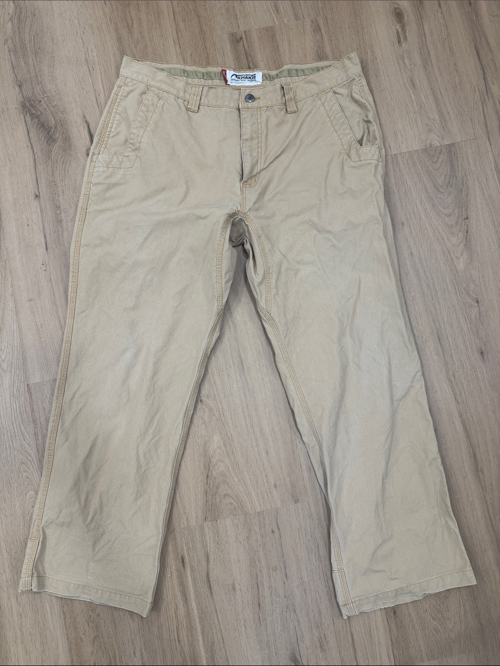 Mountain Khakis Men's Khaki Chinos - Tan